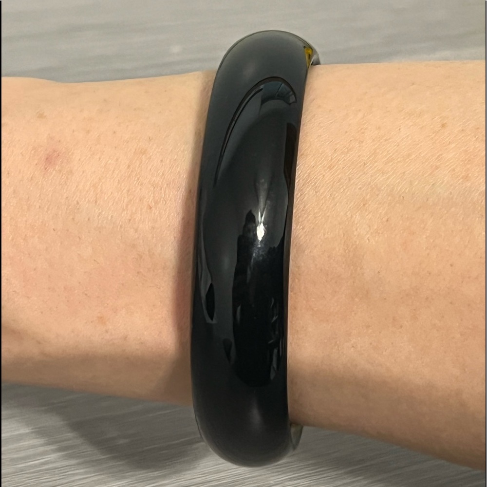 Vintage Black Metal Bangle Bracelet
